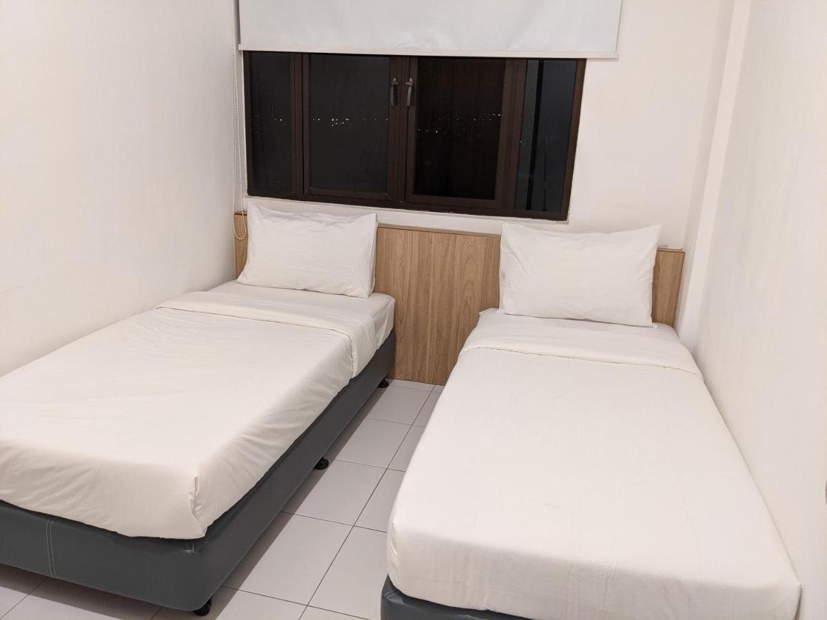 Imperio By Im Staycation 3bedroom & Rooftop Pool * Alor Setar