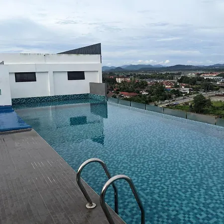 Alor Setar Imperio By Im Staycation 3Bedroom & Rooftop Pool Exterior photo