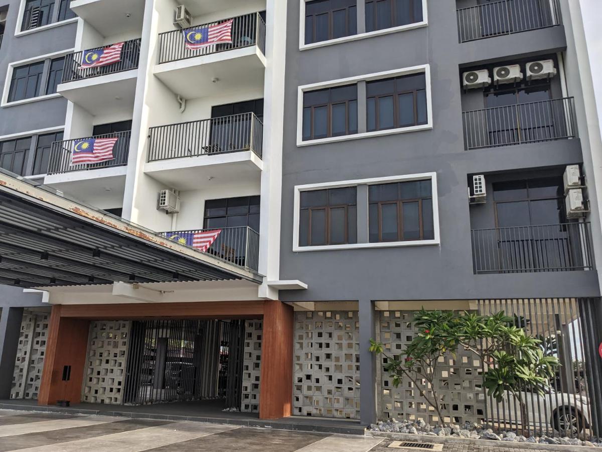 Pangsapuri Imperio By Im Staycation 3bedroom & Rooftop Pool *